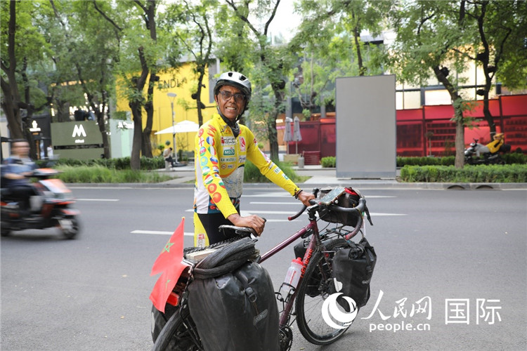 摩洛哥自行車(chē)運(yùn)動(dòng)員卡里姆·穆斯塔。人民網(wǎng)記者 翟轉(zhuǎn)麗攝