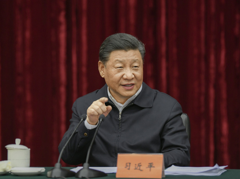 2019年4月15日至17日，中共中央總書記、國家主席、中央軍委主席習近平在重慶考察，并主持召開解決“兩不愁三保障”突出問題座談會。這是4月16日下午，習近平主持召開解決“兩不愁三保障”突出問題座談會并發(fā)表重要講話。新華社記者 謝環(huán)馳 攝