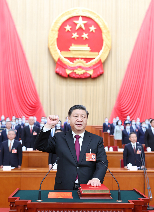 2023年3月10日，習(xí)近平進行憲法宣誓。
